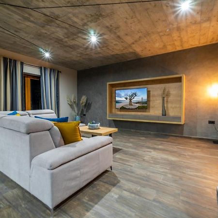 Villa Visum Poljane Luaran gambar
