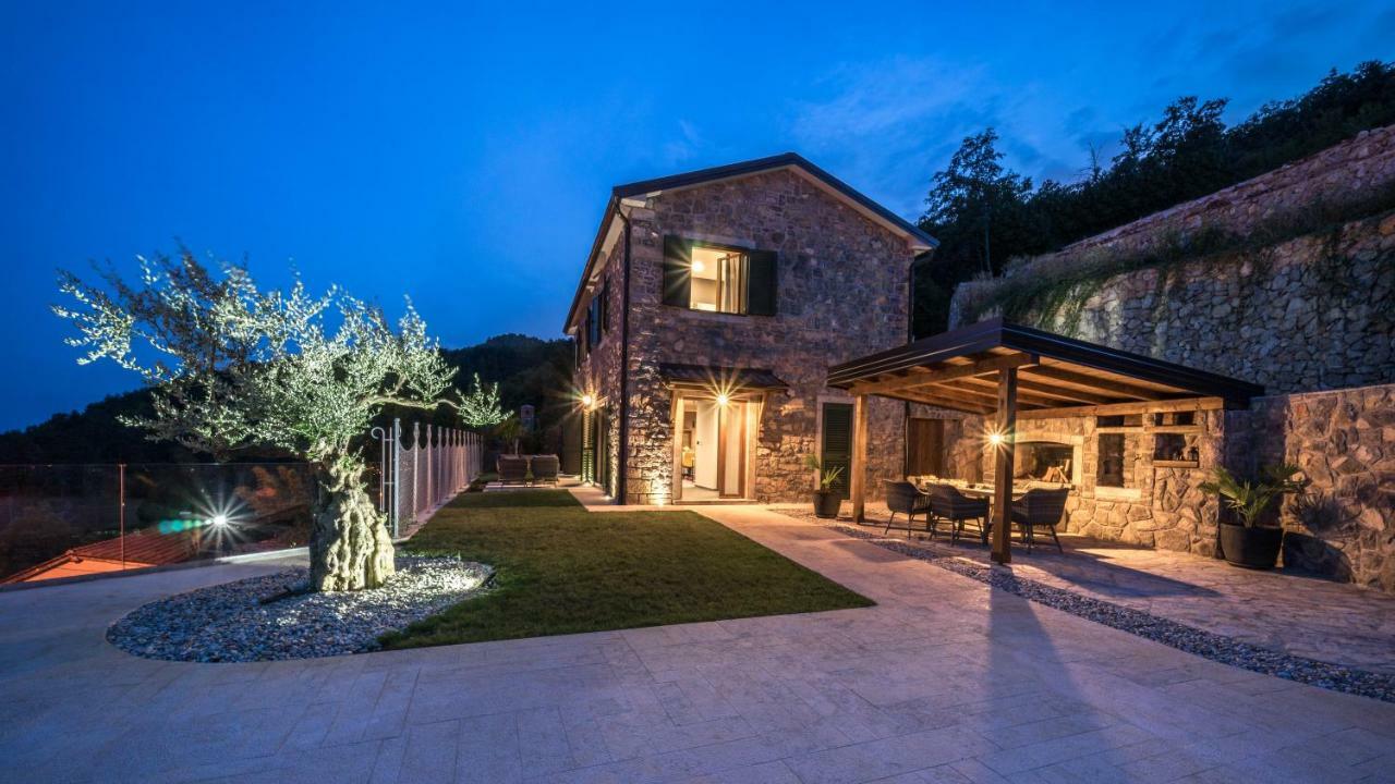 Villa Visum Poljane Luaran gambar