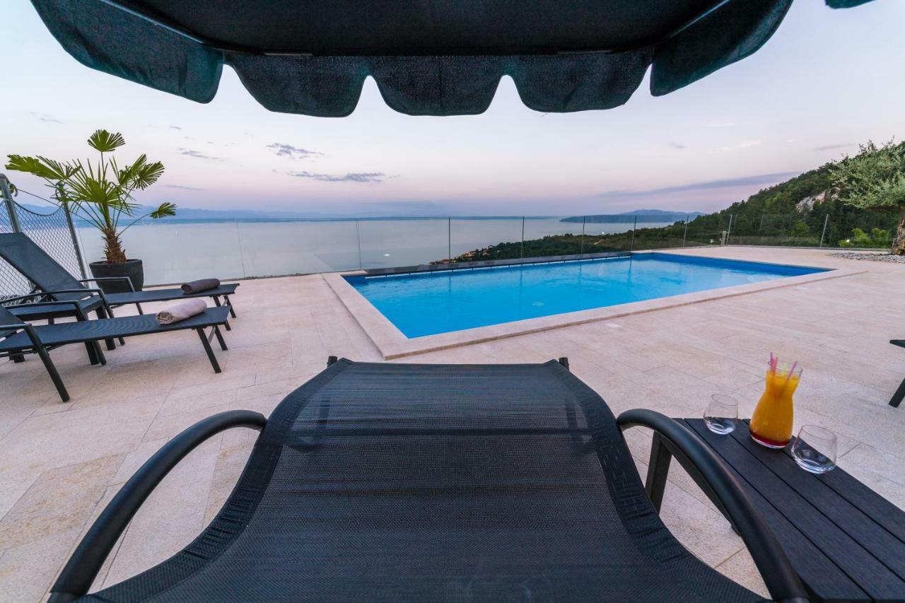 Villa Visum Poljane Luaran gambar