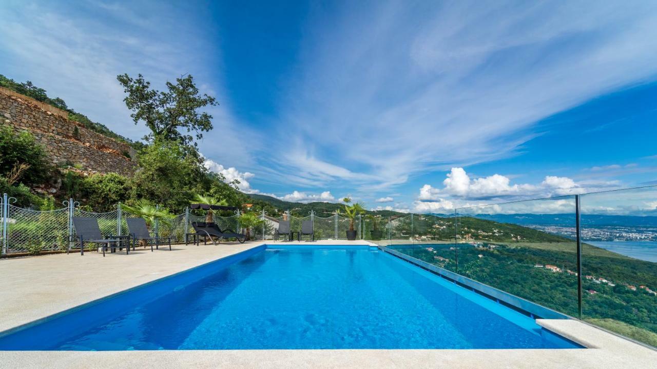 Villa Visum Poljane Luaran gambar