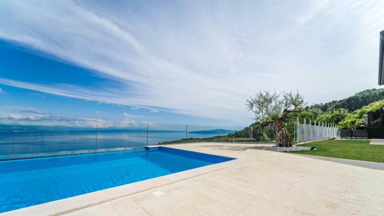 Villa Visum Poljane Luaran gambar
