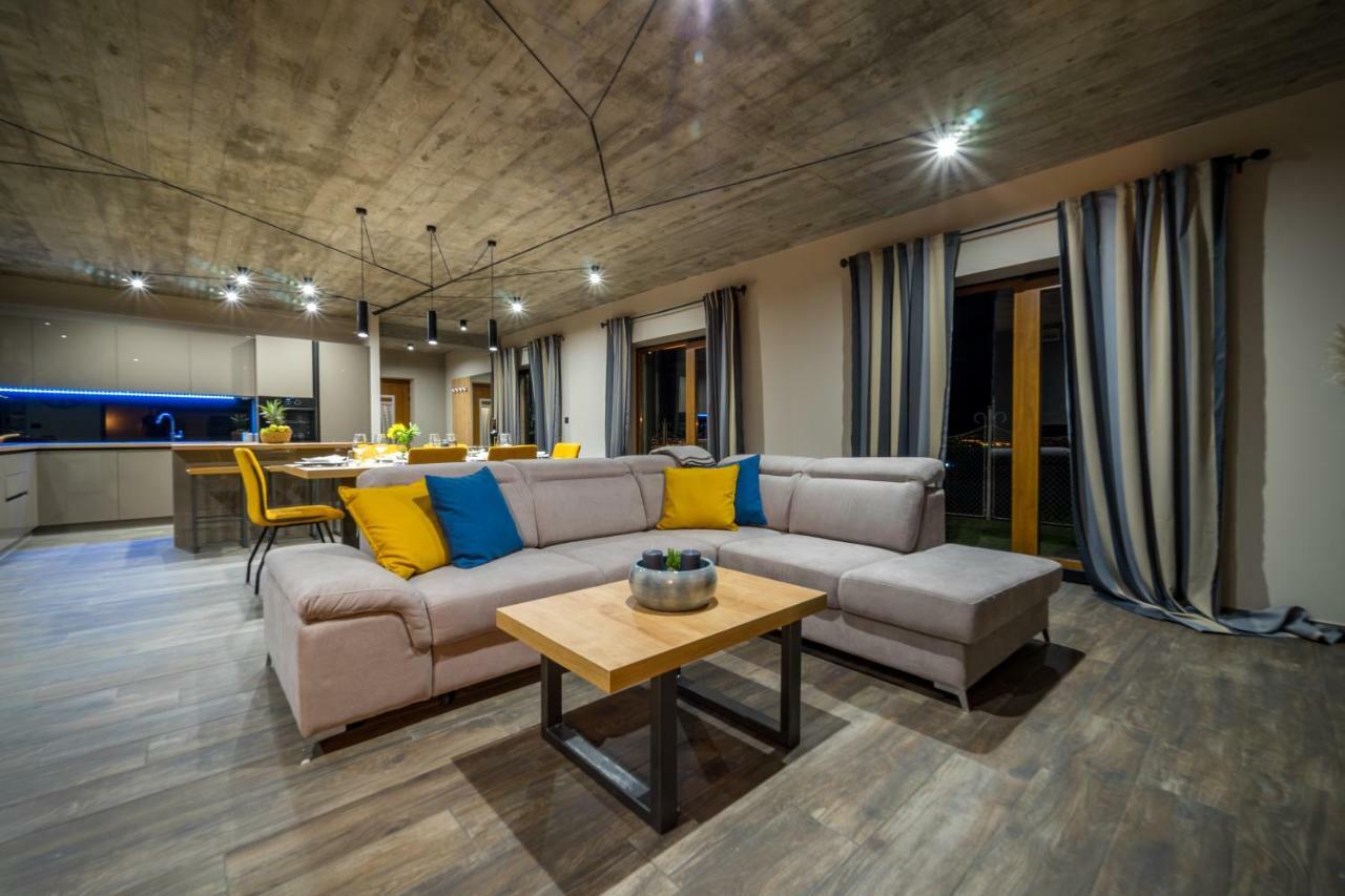 Villa Visum Poljane Luaran gambar