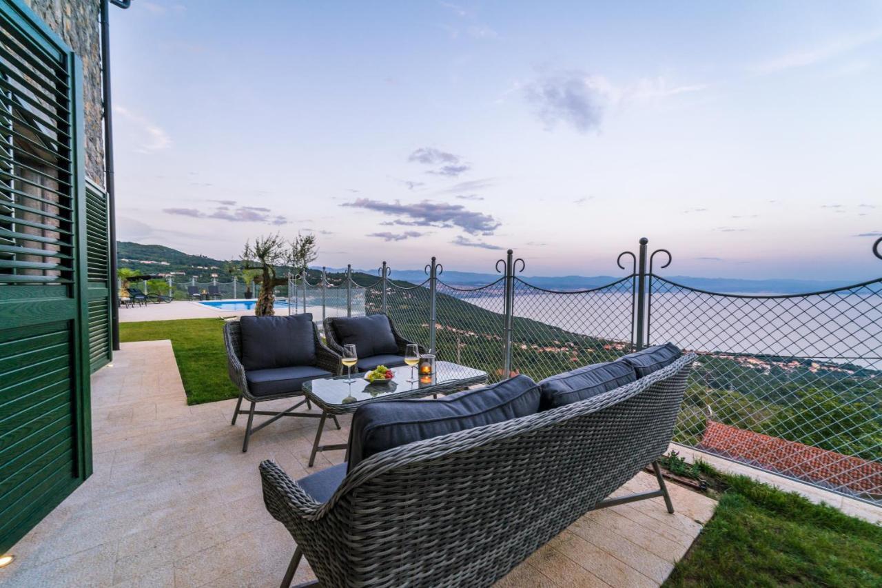 Villa Visum Poljane Luaran gambar